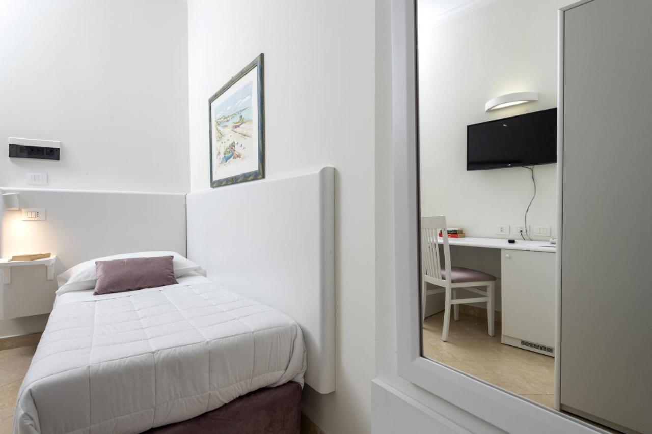 Hotel Centrale Spa & Relax Alcamo Kültér fotó