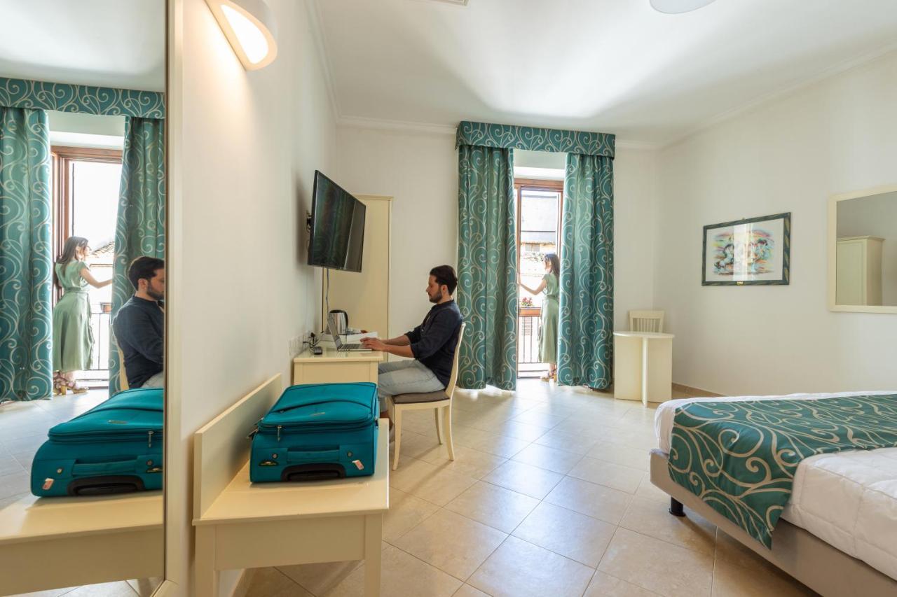 Hotel Centrale Spa & Relax Alcamo Kültér fotó