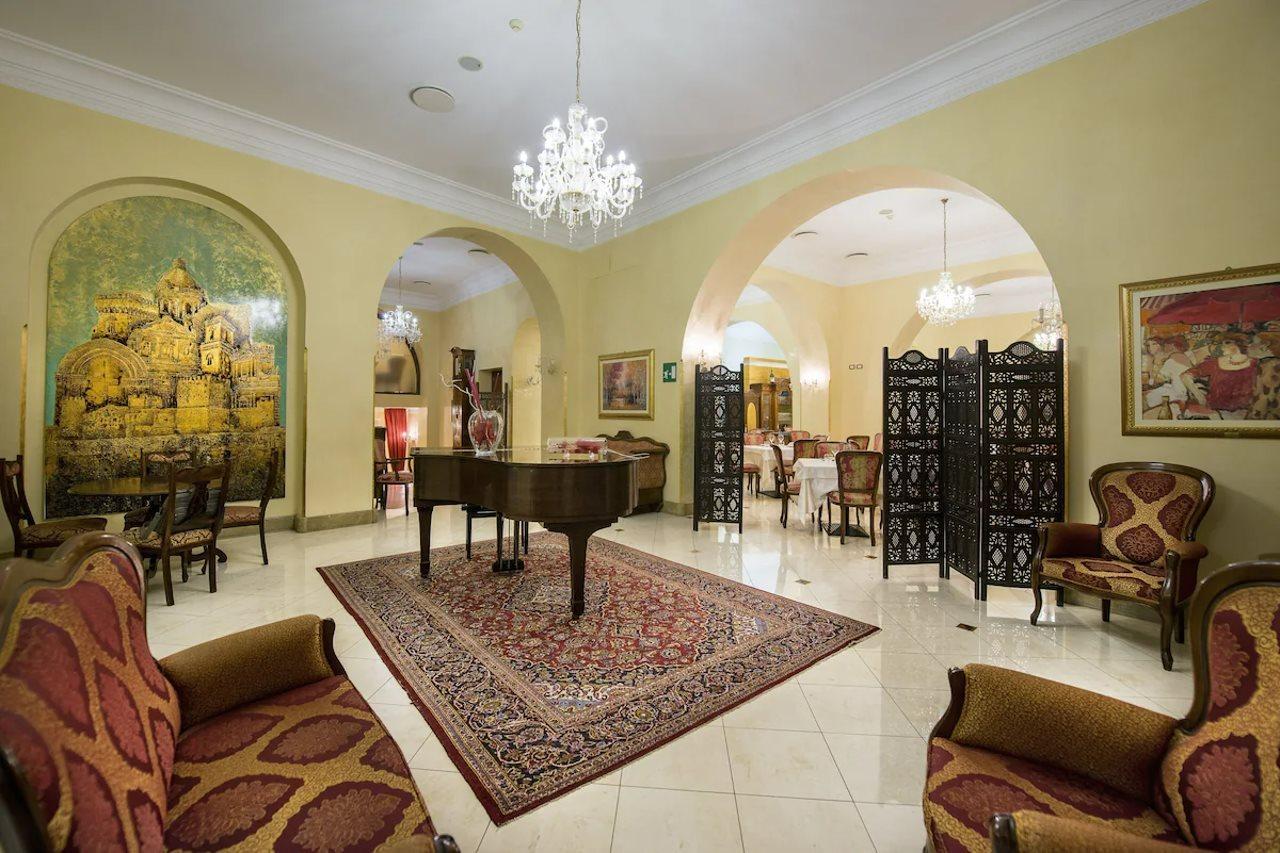 Hotel Centrale Spa & Relax Alcamo Kültér fotó