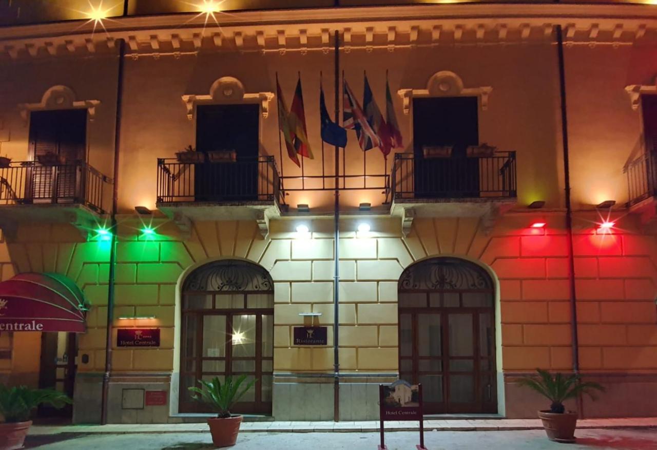 Hotel Centrale Spa & Relax Alcamo Kültér fotó